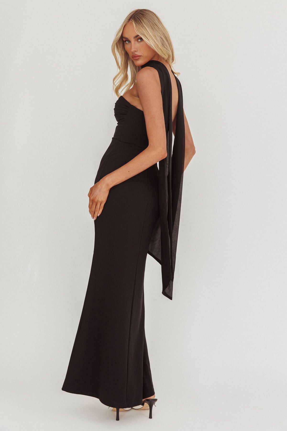 Of The Night Twist Bust Maxi Dress Black