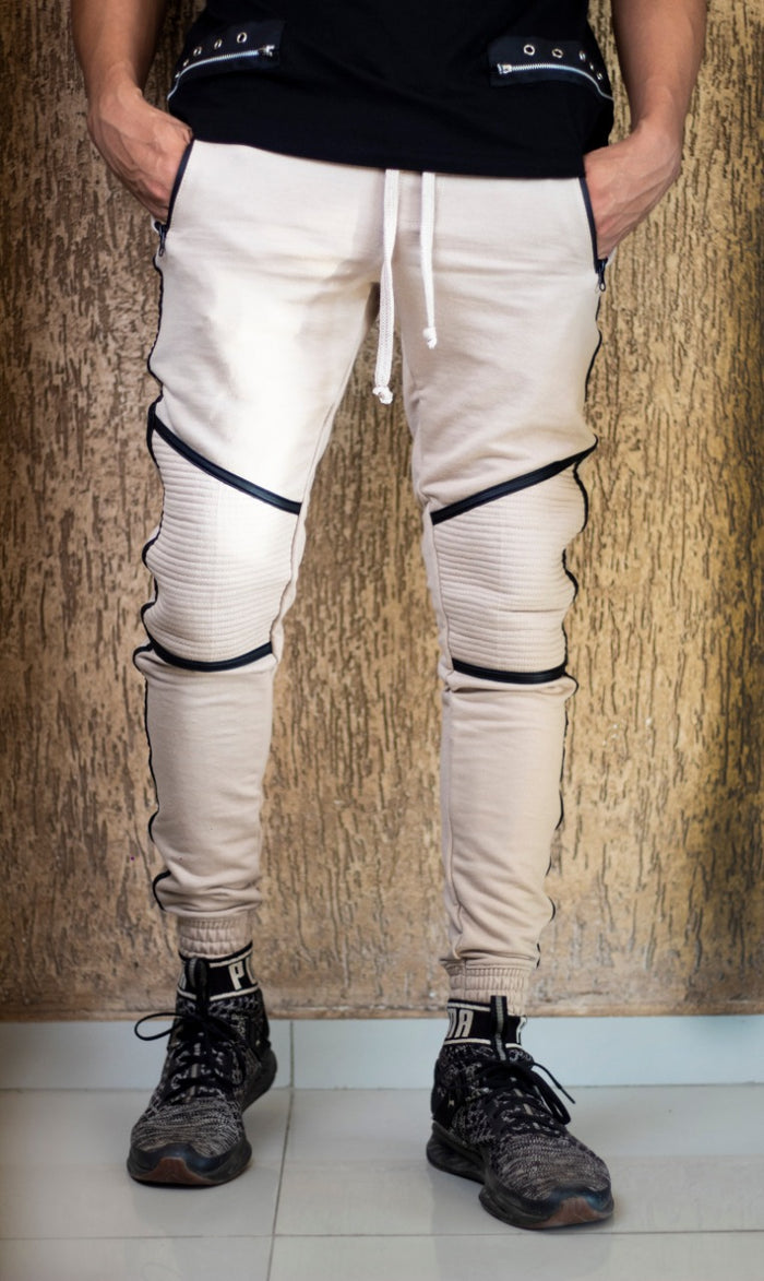 Buso jogger rome crema con detalles negros