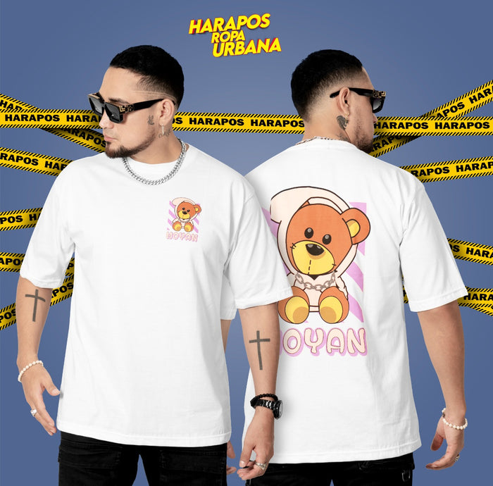 Polera oversize ratslla blanca oso moyan