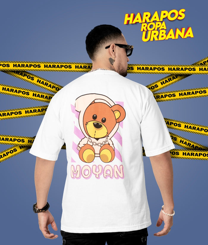 Polera oversize ratslla blanca oso moyan