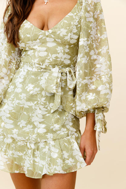 Make Memories Balloon Sleeve Molded Bust Dress Leaf Print Olive