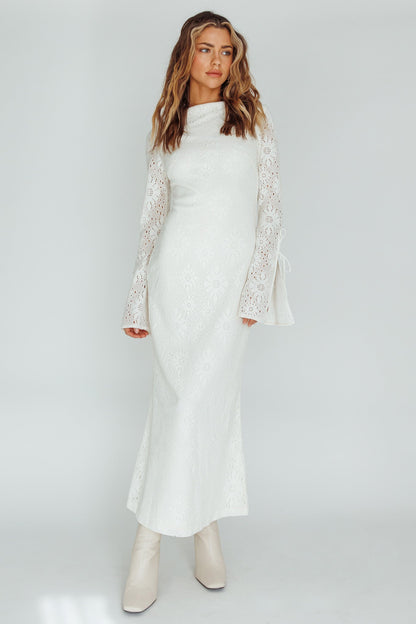 Kalia Long Sleeve Lace Midi Dress Cream