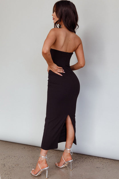 First Date Sweetheart Neckline Midi Dress Black