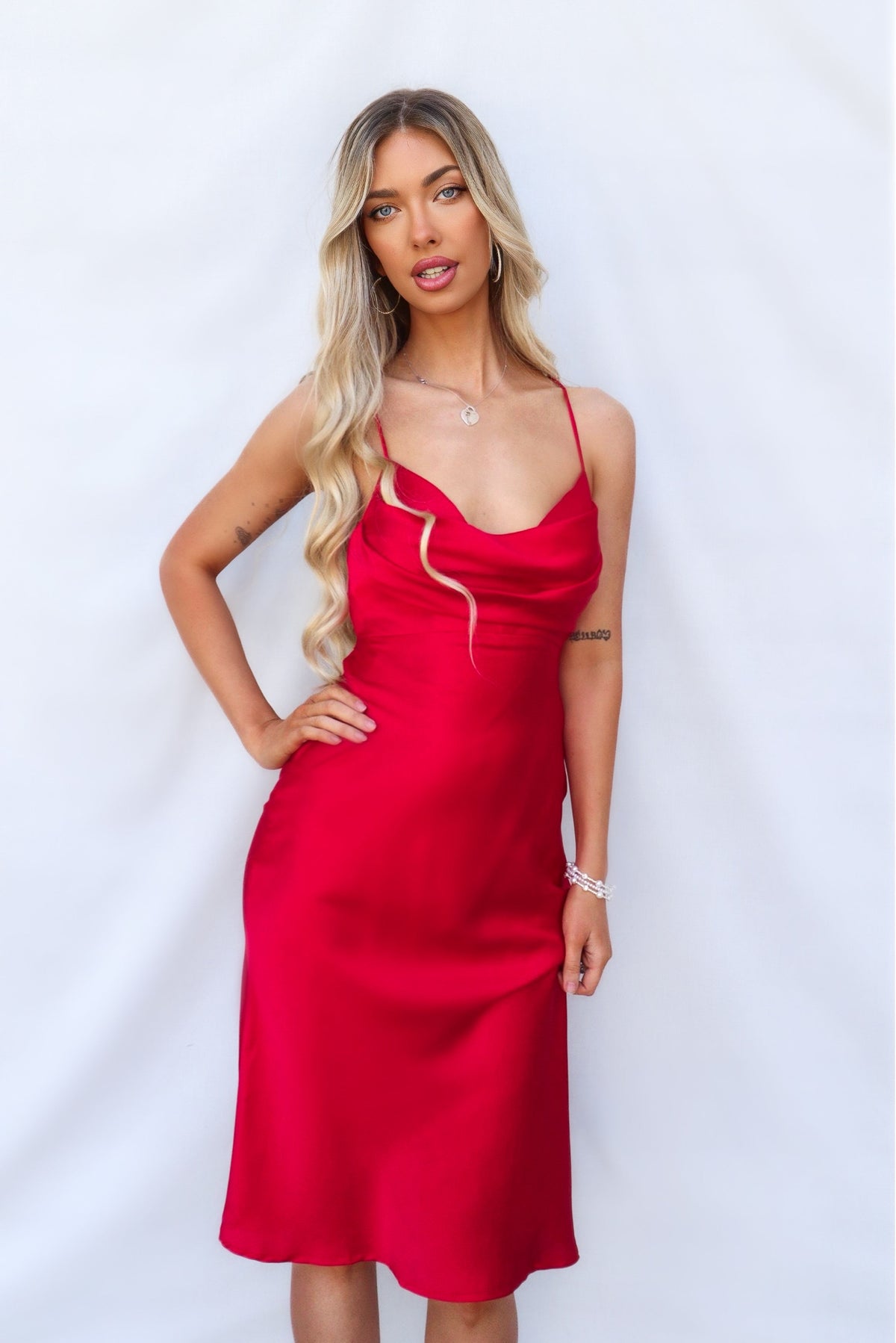 Presley Midi Dress - Red
