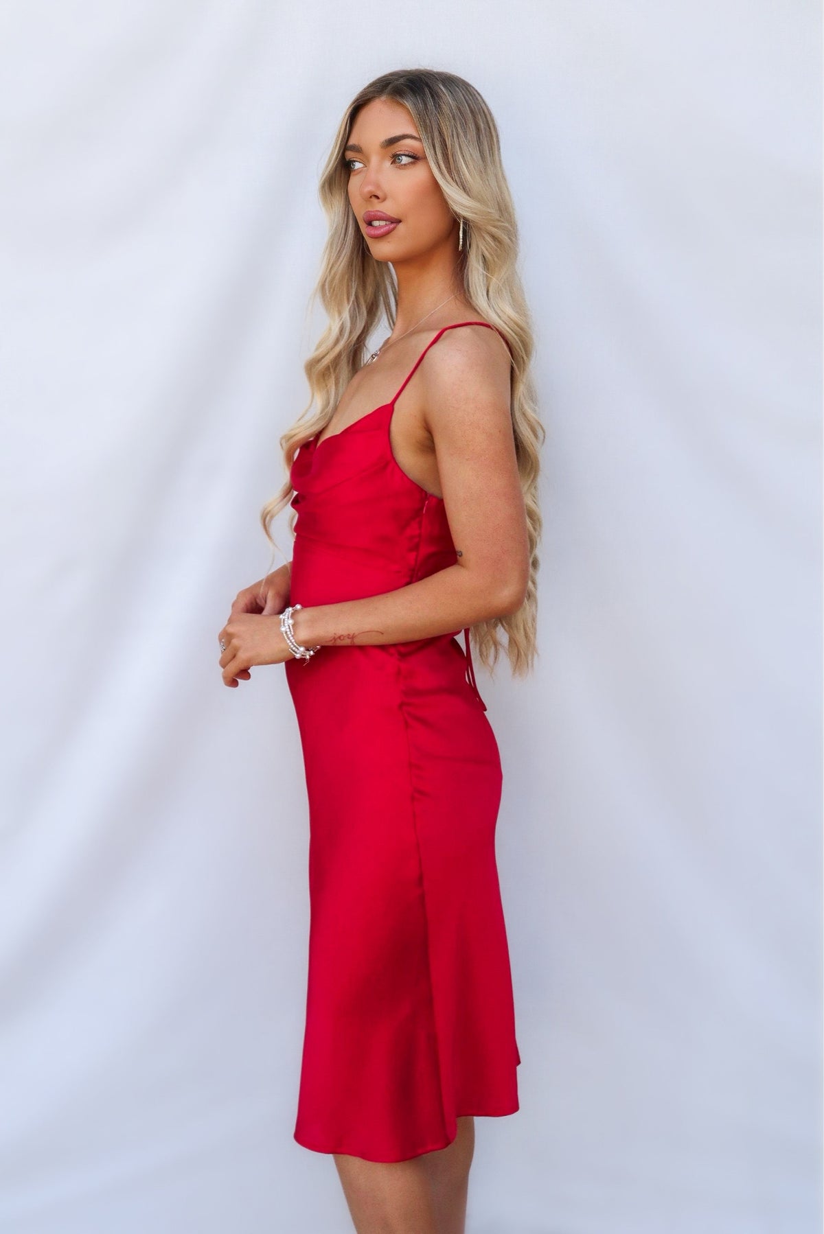 Presley Midi Dress - Red