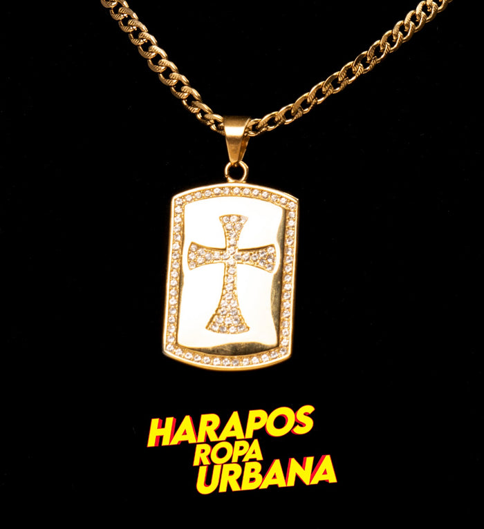 Cadena acero y dije cuadrada con cruz