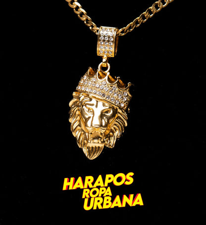 Cadena acero y dije leon con corona diamantada dorada