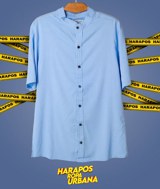 Camisa basica celeste entera