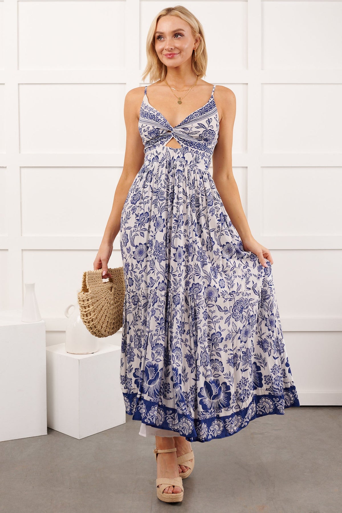 Beach Lullaby Floral Sleeveless Maxi Dress (Ivory/Blue)
