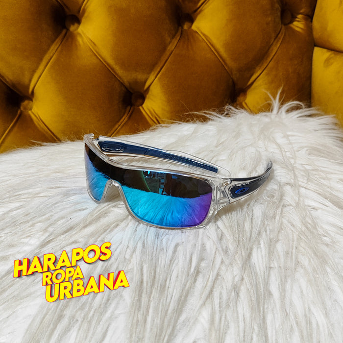 Gafa Oakley polarizada transparente marco delgado detalle azul
