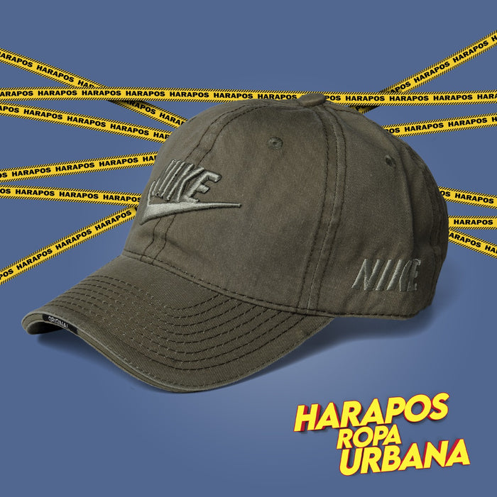 Gorra nike desgastada verde