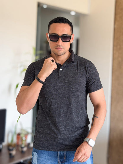 Polera H&M con cuello negro rayada